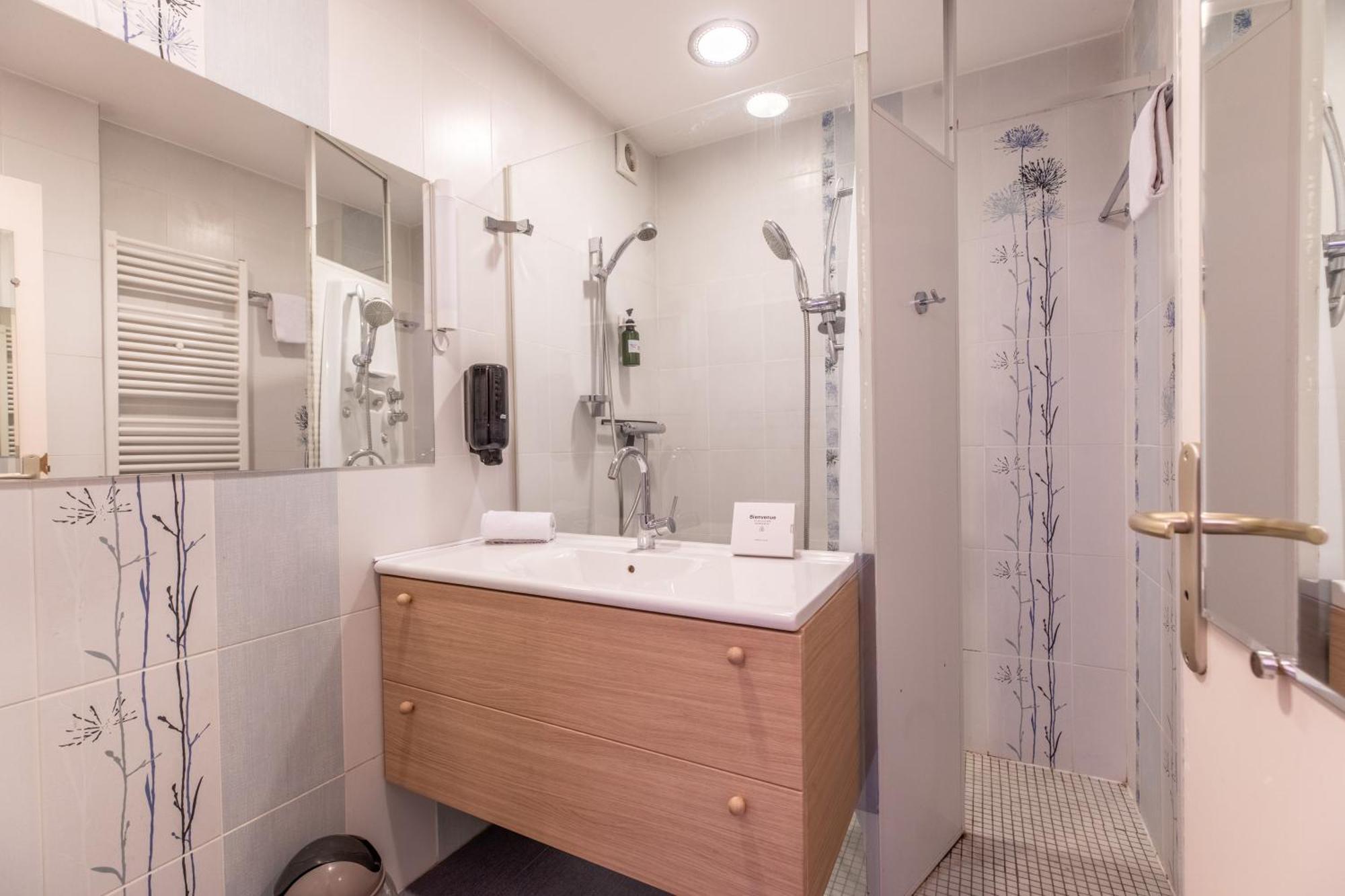 Appartement Avec Jardin, Ideal Pour Animaux - Floreal แคลร์มงต์-แฟร์รองด์ ภายนอก รูปภาพ